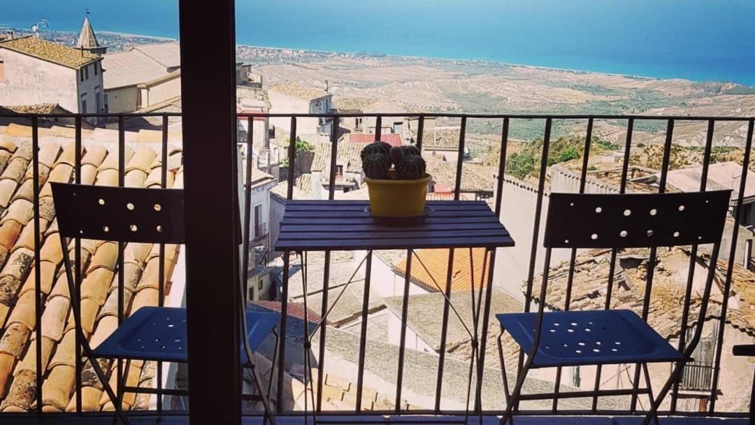 Perla Del Borgo Appartamenti Santa Caterina dello Ionio Exterior foto