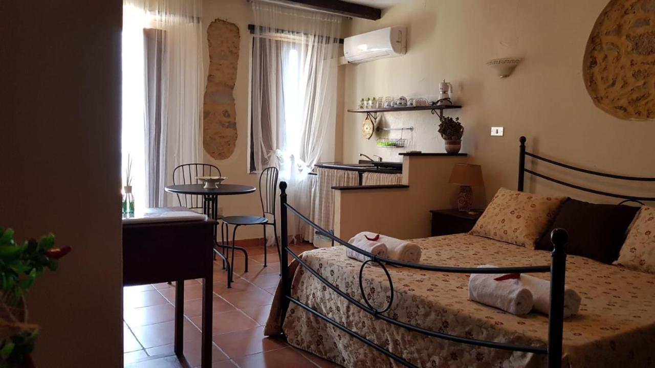 Perla Del Borgo Appartamenti Santa Caterina dello Ionio Exterior foto