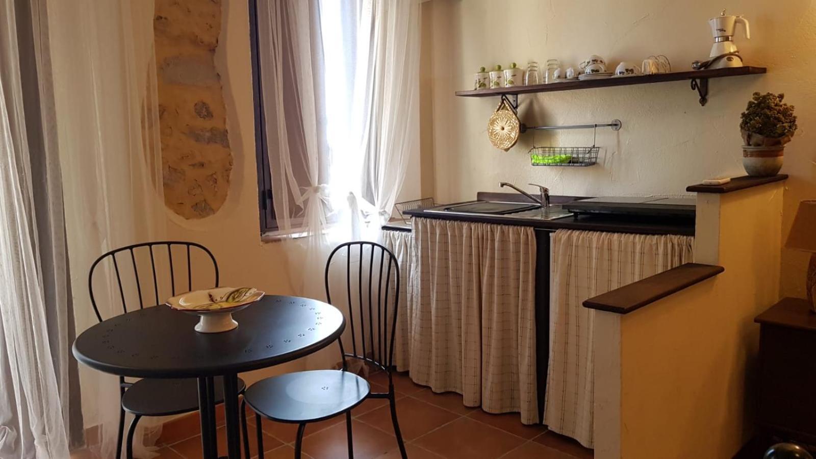 Perla Del Borgo Appartamenti Santa Caterina dello Ionio Exterior foto